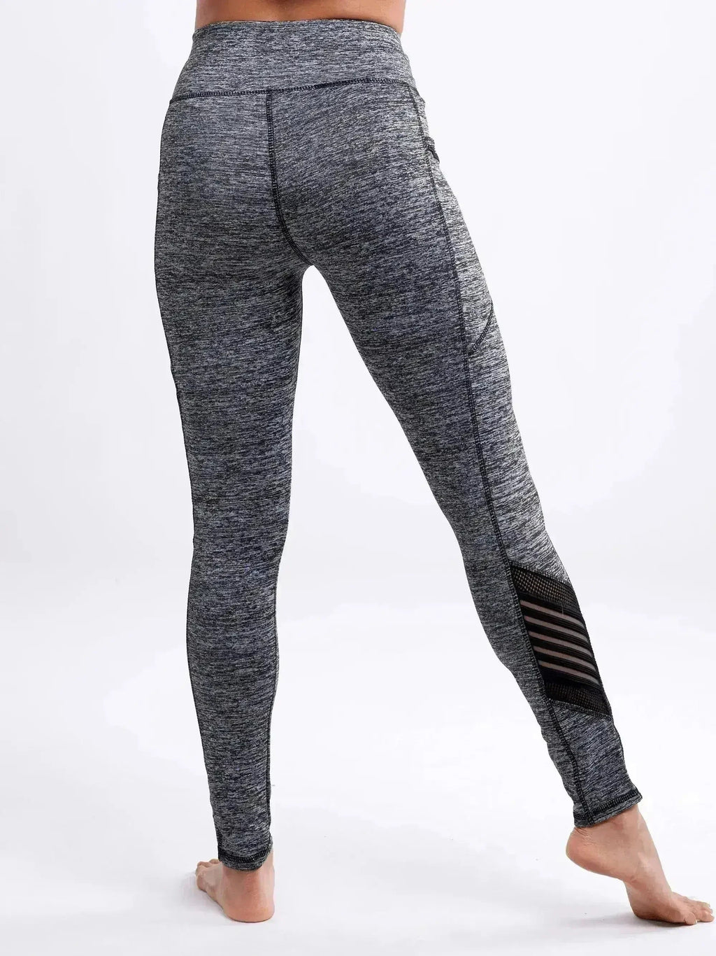 High-Waisted Pilates Leggings with Side Pockets & Mesh Panels