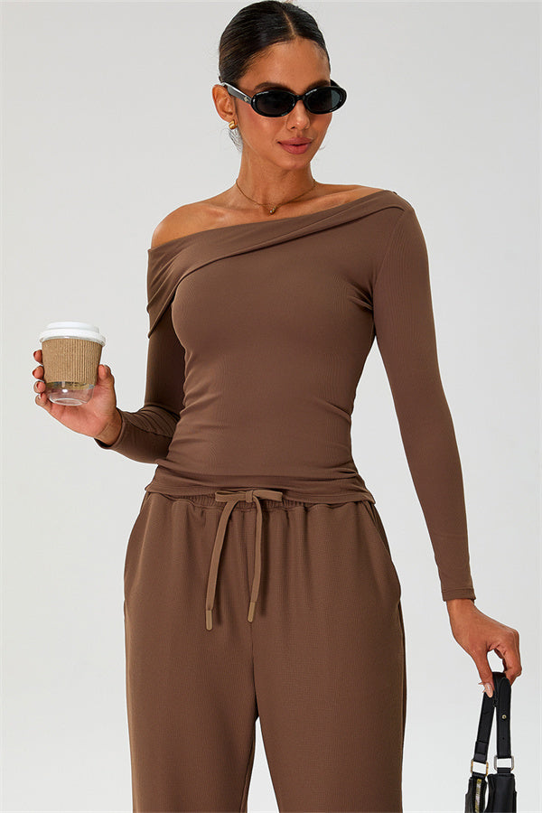 The Rush Off-shoulder T-shirt Sweatpants 2-Piece Set
