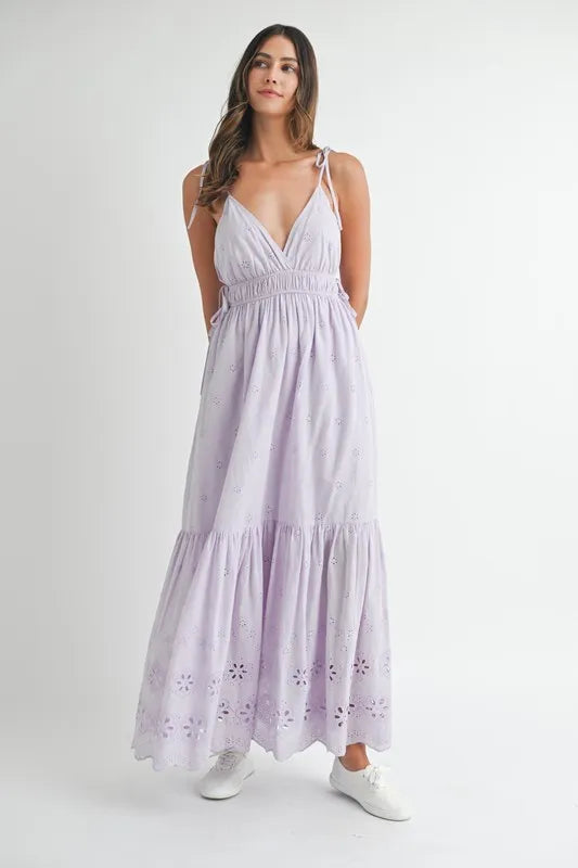 Eyelet Lace Maxi Dress With Side Strap Details – Elegant Fluttering Eyelet Lace Maxi Dress, Modern Side Strap Design, Formal Summer Maxi Dress, Sophisticated Event Dress