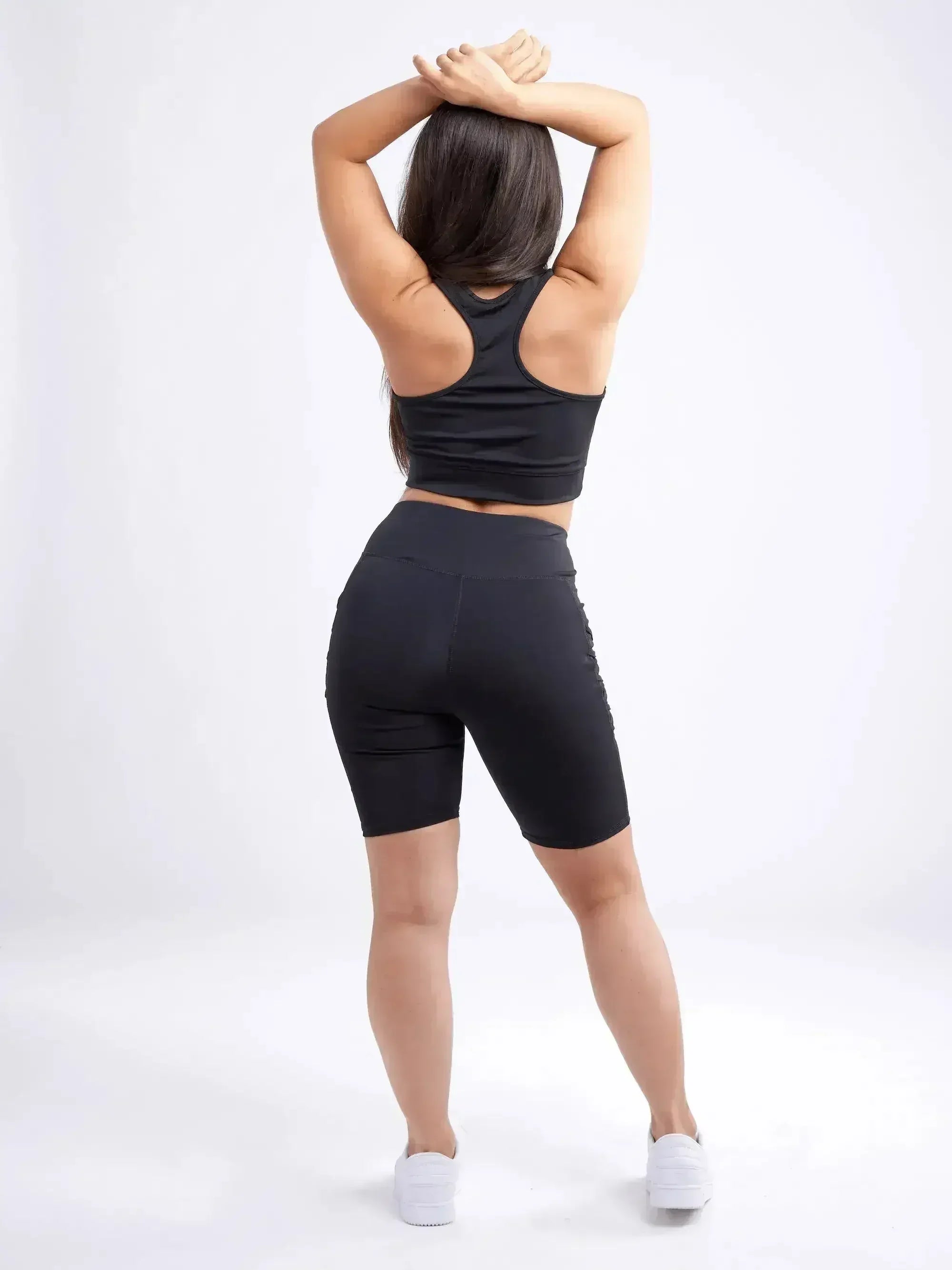 Racerback Training Crop Tank – Lightweight & Breathable for Workouts