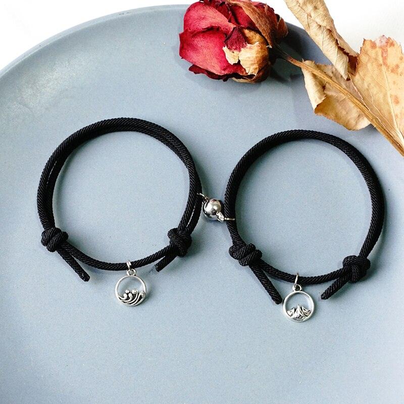 1 Pair Magnet Couple Bracelets Fashion Simple Solid Color Couple Bracelet Pendants Weaving Bracelet Adjustable Mutual Attraction Weave Rope Braided Charm Pendants Bracelet With Magnetic Bells Vows Of Eternal Love Bracelet For Women Men Gift