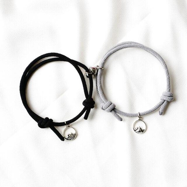 1 Pair Magnet Couple Bracelets Fashion Simple Solid Color Couple Bracelet Pendants Weaving Bracelet Adjustable Mutual Attraction Weave Rope Braided Charm Pendants Bracelet With Magnetic Bells Vows Of Eternal Love Bracelet For Women Men Gift