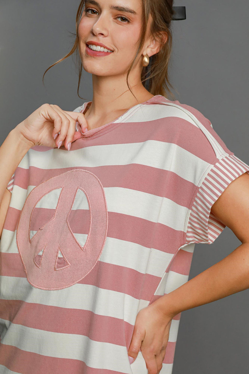 Peace Applique Striped Short Sleeve Mini Dress – Trendy Stripes, Playful Peace Applique, and High-Low Hem for a Chic Casual Look