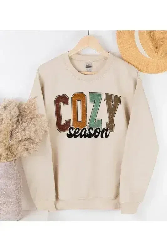 Unisex Fleece Sweatshirt - Cozy Graphic Tee | Femstylo