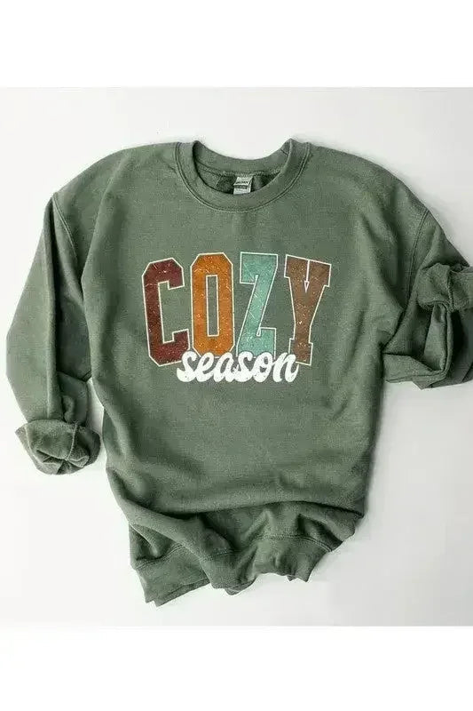 Unisex Fleece Sweatshirt - Cozy Graphic Tee | Femstylo