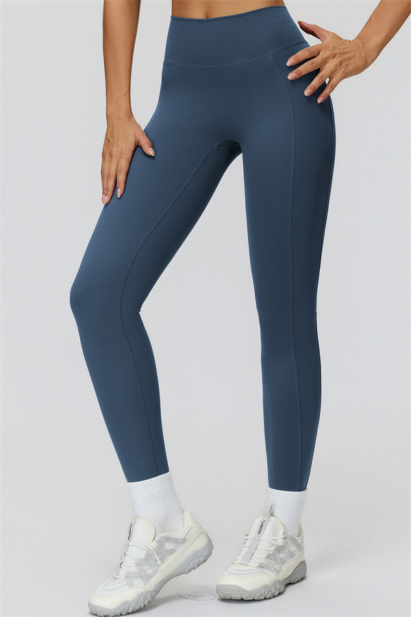 The Fyra Sports Bra Leggings 2-Piece Set