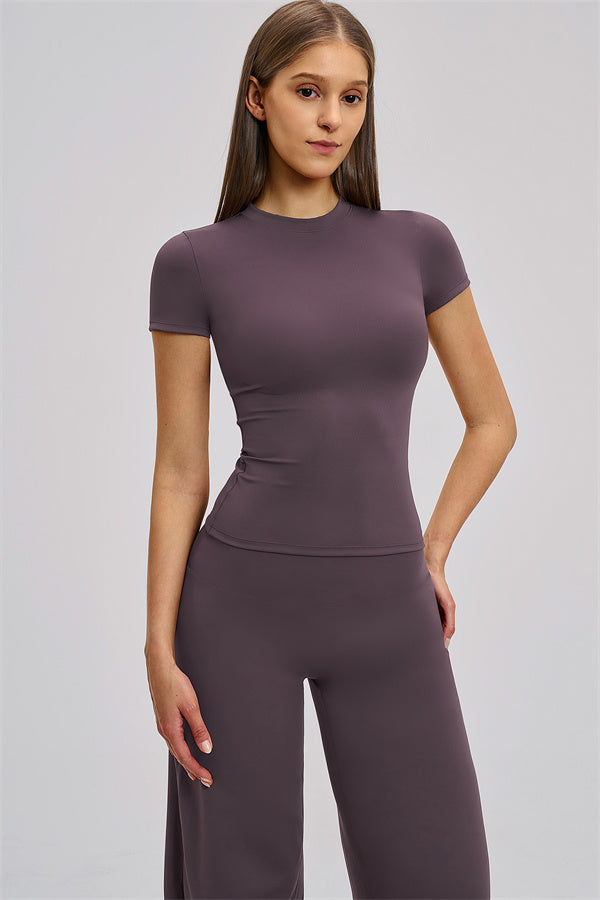 The Dynamic T-shirt Straight Leg Pants 2-Piece Set