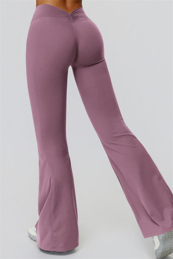 The Fyra Sports Bra Flared Leggings 2-Piece Set