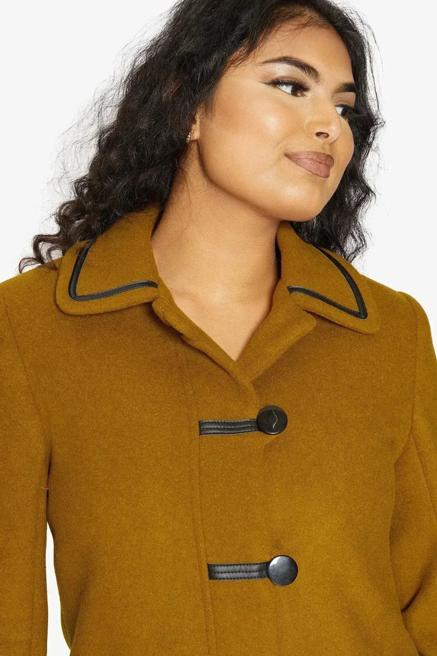 Wool Blend Contrast Trim Coat (1920)
