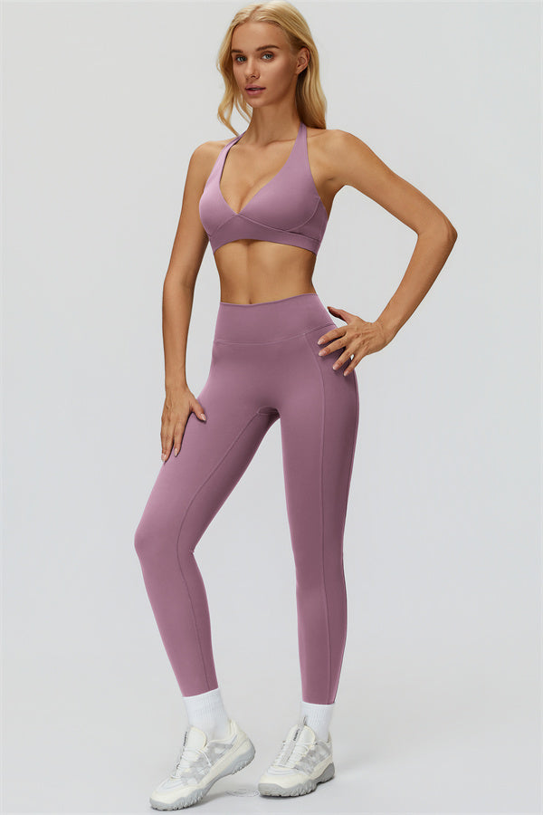 The Fyra Sports Bra Leggings 2-Piece Set