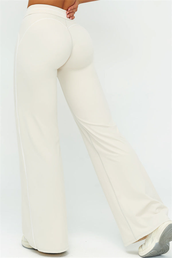 The Amara Sports Bra Flared Leggings 2-Piece Set