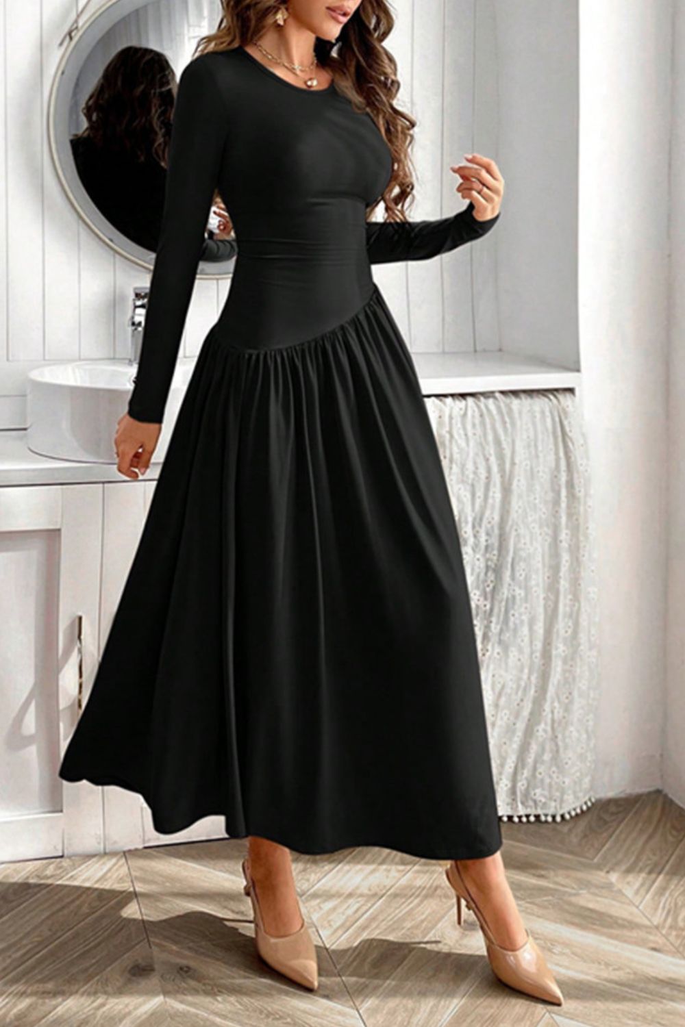 Ruched Round Neck Long Sleeve Dress Chic & Figure-Flattering Dress For Women Luxury Black Dress