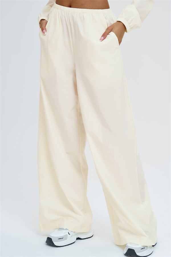 The Svelte UV protection Crop Hoodie Sweatpants 2-Piece Set