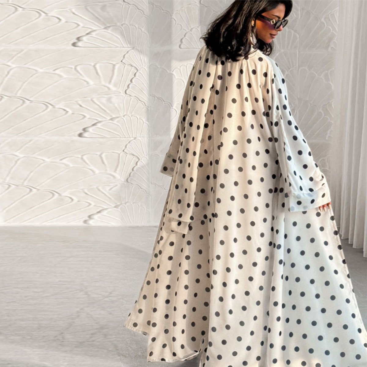 2-Piece Polka Dot Print Open Abaya Set(MOA316)