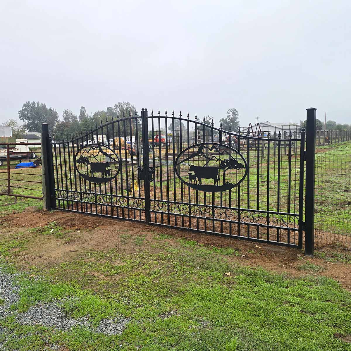 20x8 ft Steel Dual Swing Driveway Gate