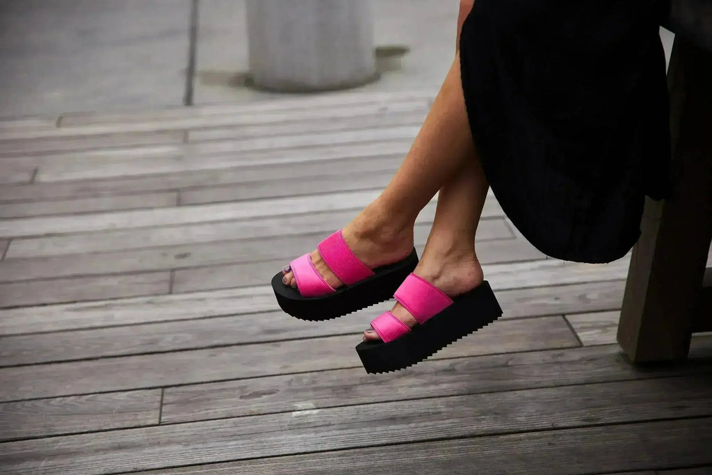 Women's Platform Sandal 2 Band Neon Pink