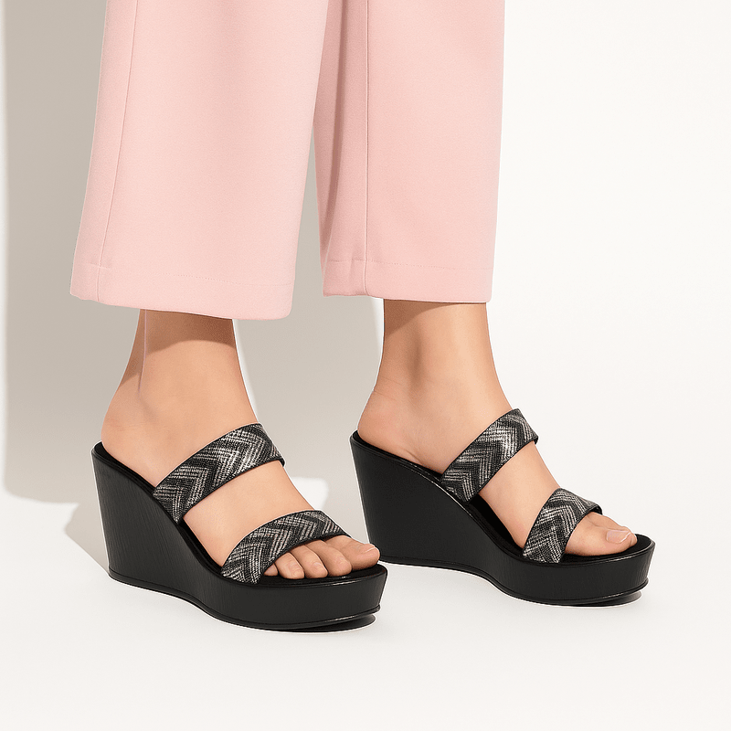 Zelda - Black Wedges