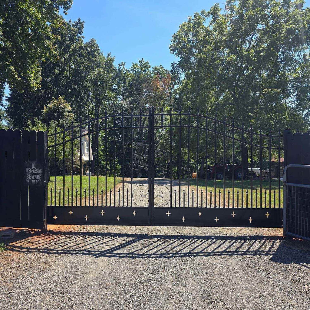 20x8 ft Steel Dual Swing Driveway Gate