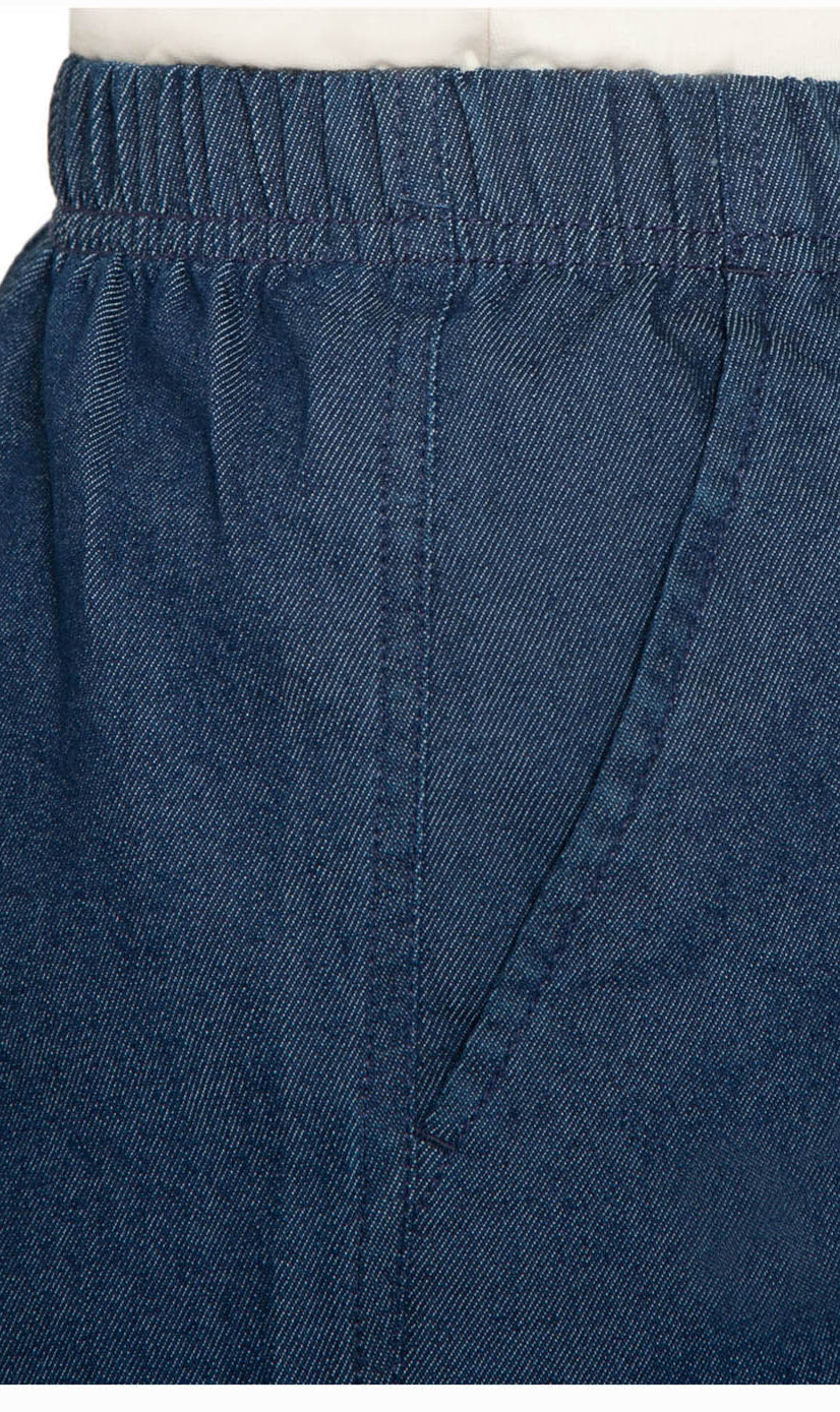 Women's Pull-On Denim and Twill Shorts — Stretch Waist No Zipper