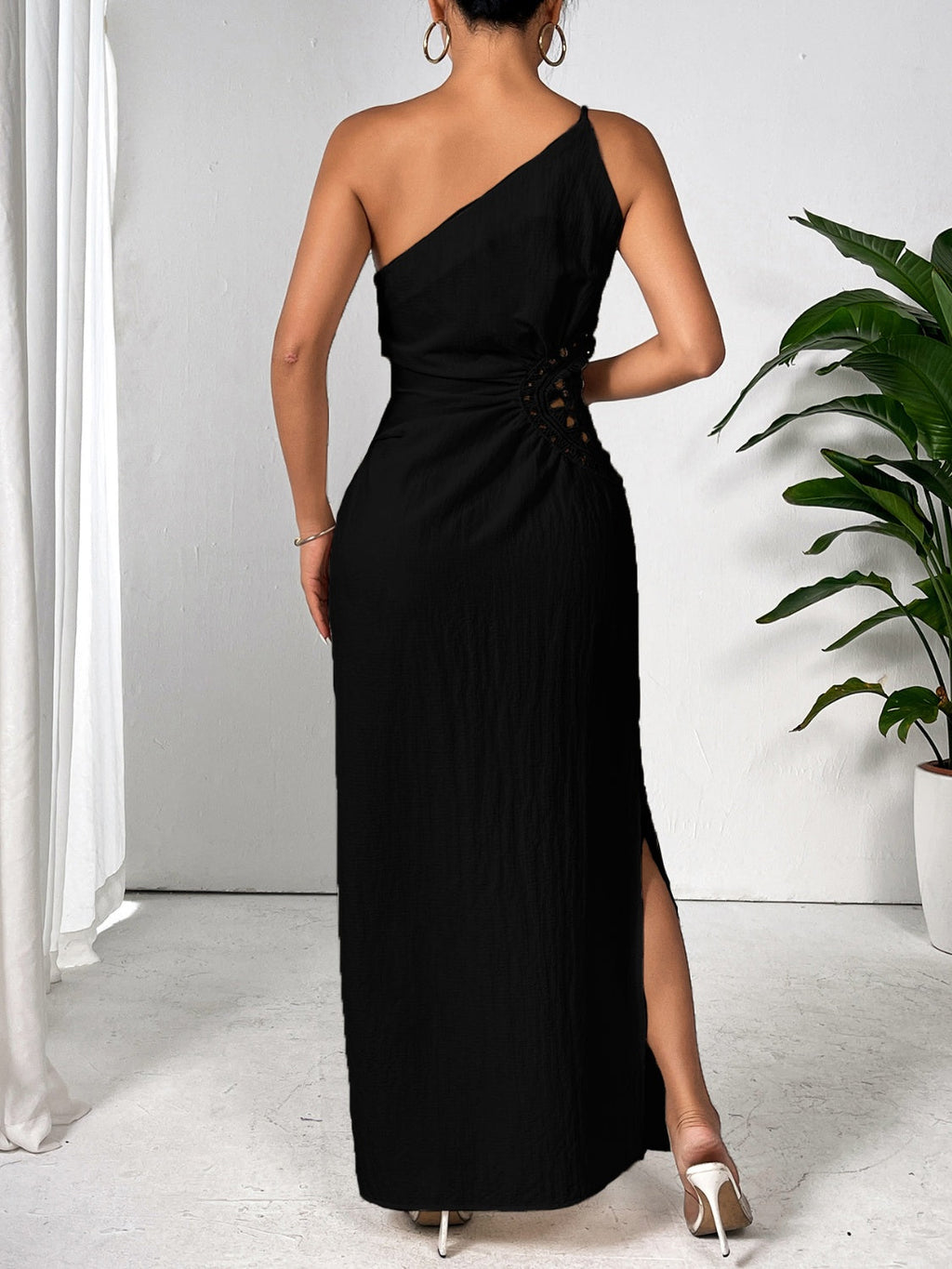 One Shoulder Sleeveless Maxi Dress Elegant & Sophisticated Evening Wear Women Luxury Party Dress