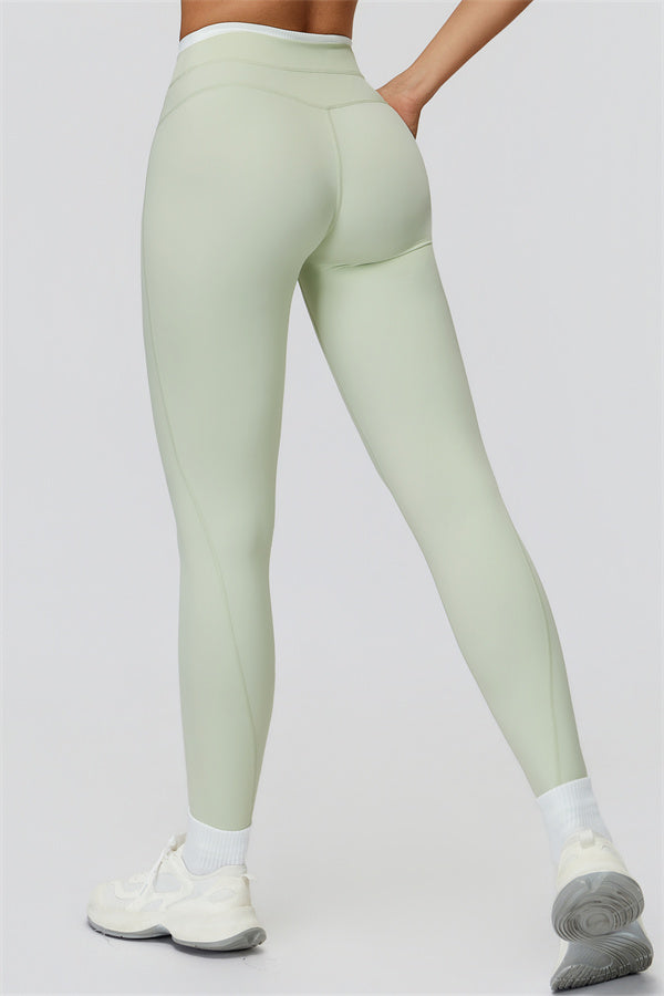 The Canyon Sports Bra Leggings 2-Piece Set