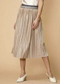 Women's Glitter Waistband Pleated Skirt in Champagne