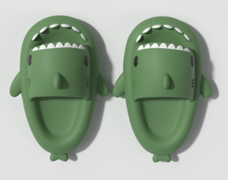 New Men and Women Summer Slippers Lovely Shark Shape Slides Outdoor Women Shoes Flip Flops Lightweight Open Toe Beach Pool Slides Sandals Shark Shower Slipper