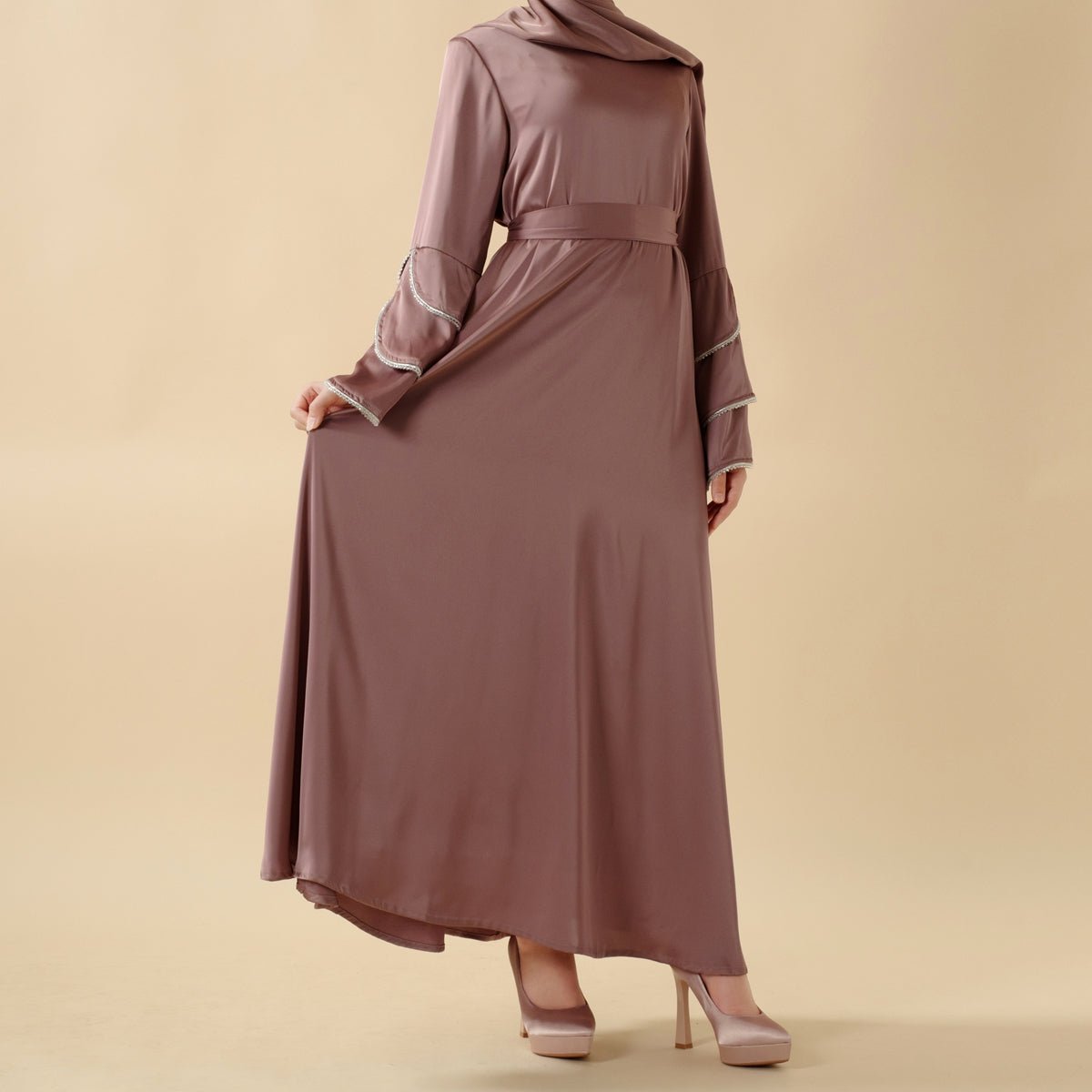 3-Layer Diamond Ruffle Sleeve Abaya With Pockets (MA040)