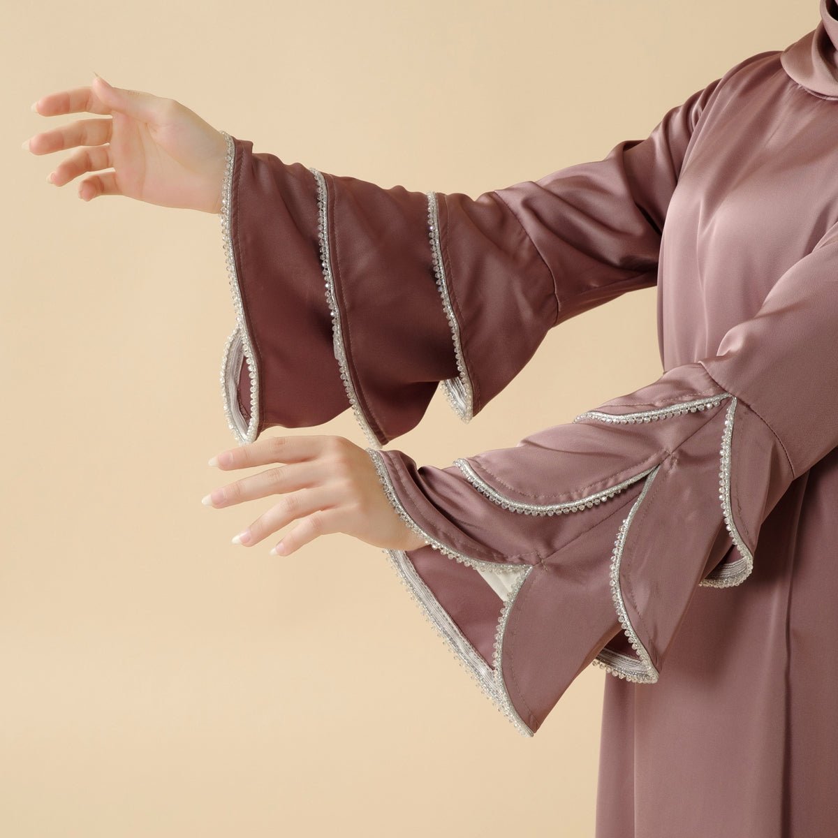 3-Layer Diamond Ruffle Sleeve Abaya With Pockets (MA040)