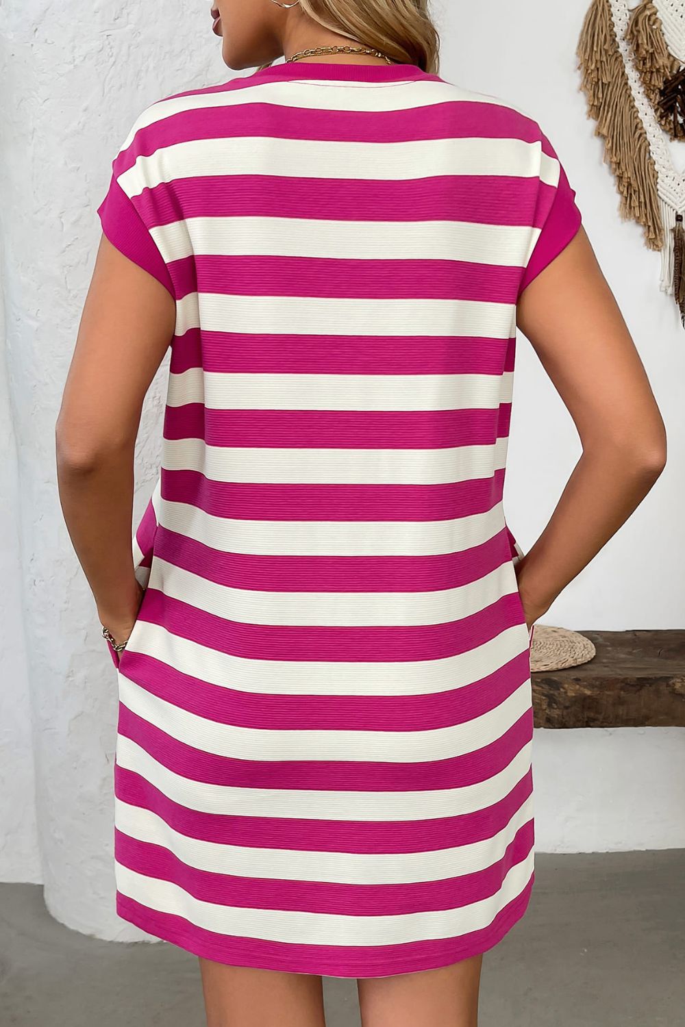 Simple Contrast Striped Round Neck Short Sleeve Mini Dress Casual & Comfortable Everyday Dress for Women