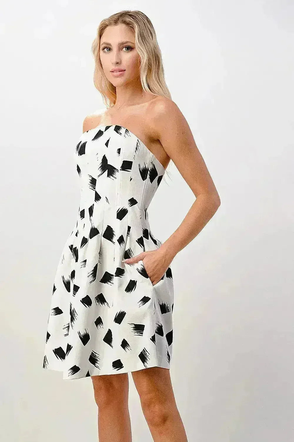 Strapless Paint Brush Print A-Line Mini Dress - Femstylo