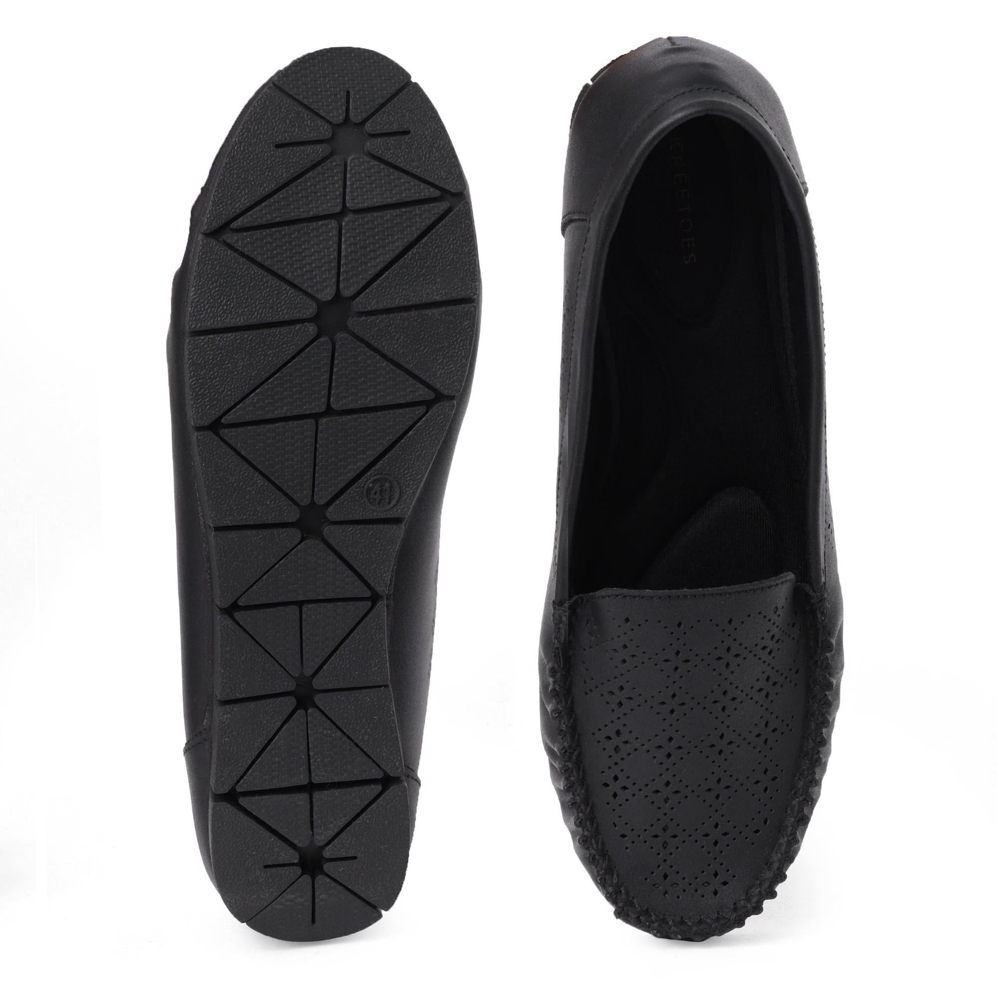 Aveline - Black Loafers