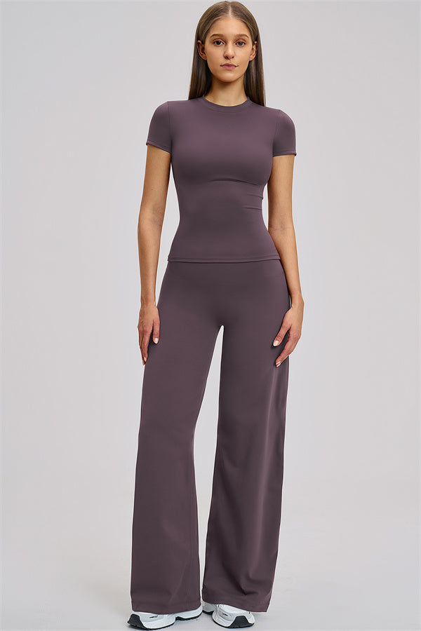 The Dynamic T-shirt Straight Leg Pants 2-Piece Set