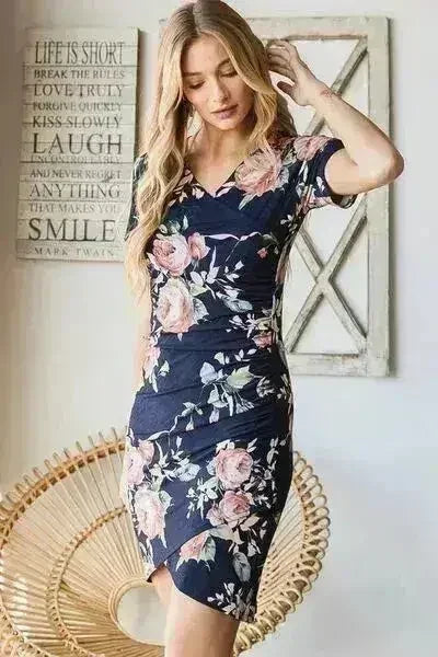 Ruched Floral Mini Dress – Vibrant Plus-Size Summer Style