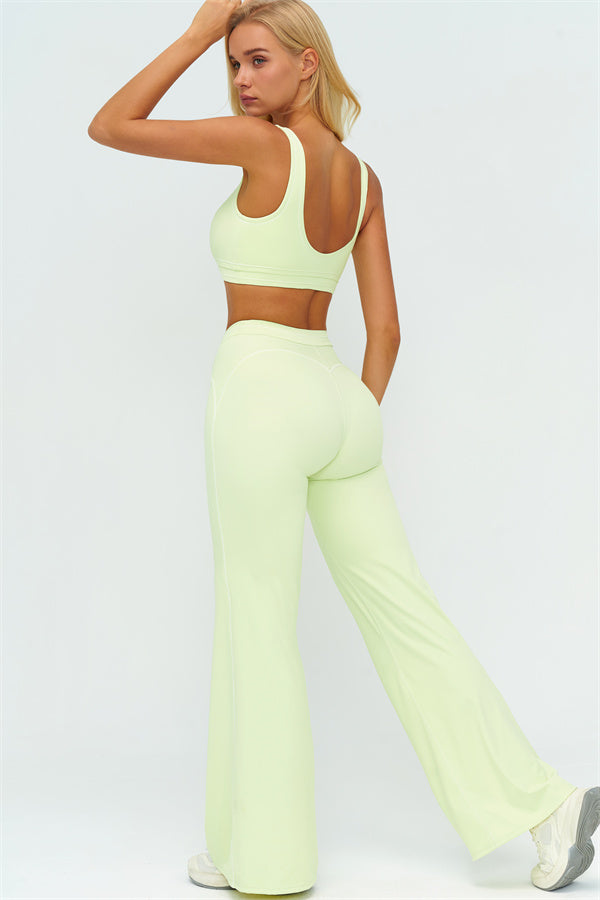 The Amara Sports Bra Flared Leggings 2-Piece Set