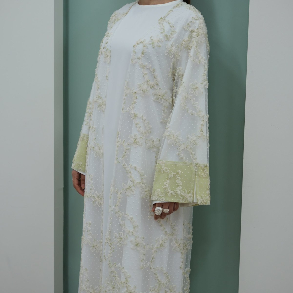 3D Floral Mesh Open Abaya (MOA288)