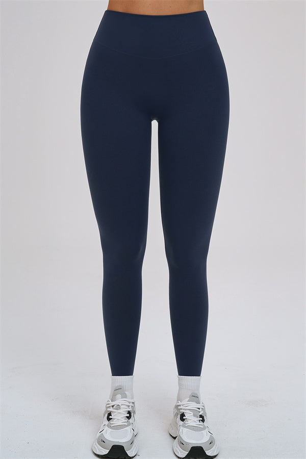 The Svelte Tank Top Leggings 2-Piece Set