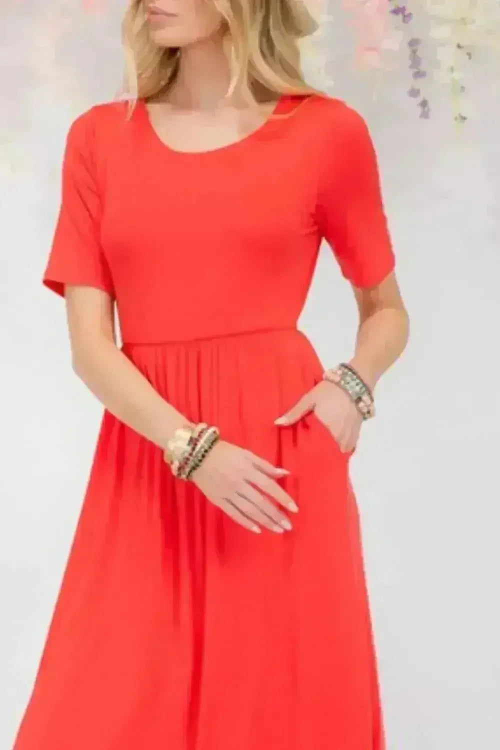 Round Neck Short Sleeve Maxi Dress with Pockets Plus - Femstylo