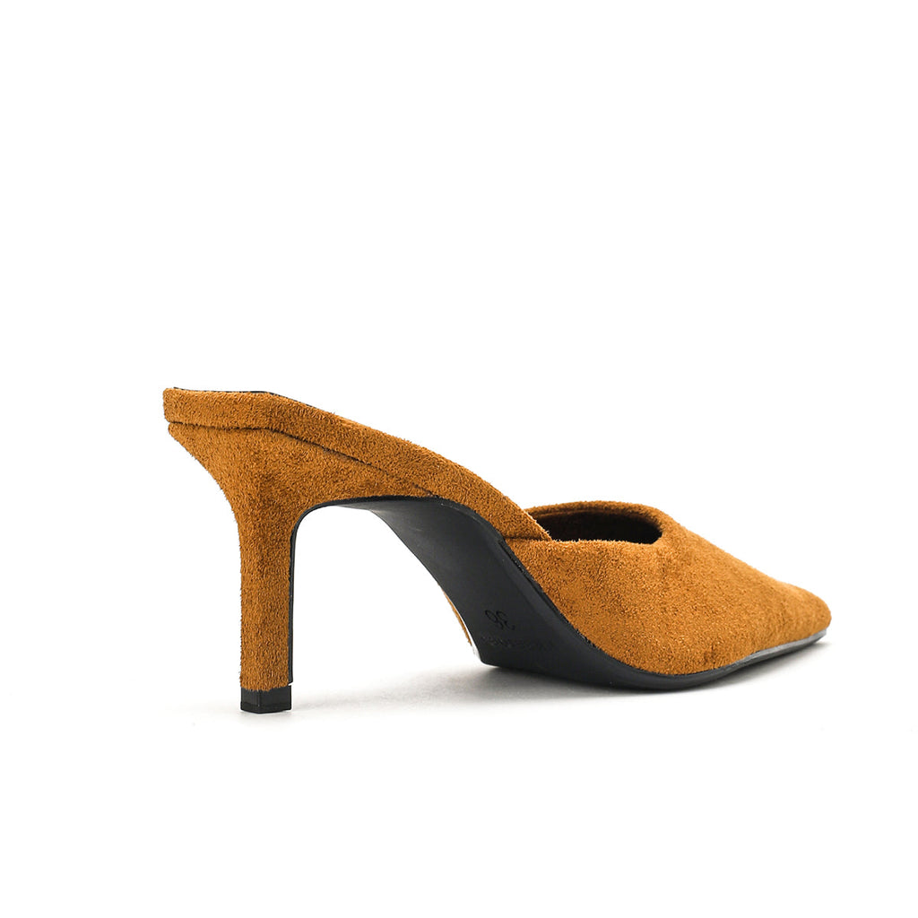 Leeni- Velvet Mules