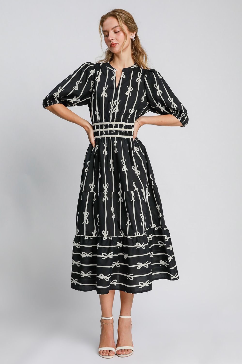 Bow Tie Print Notched Contrast Velvet Trim Midi Dress–Elegant Bow Tie Print, Modern Notched Neckline, Luxurious Velvet Trim, Sophisticated Midi Dress for Special Events