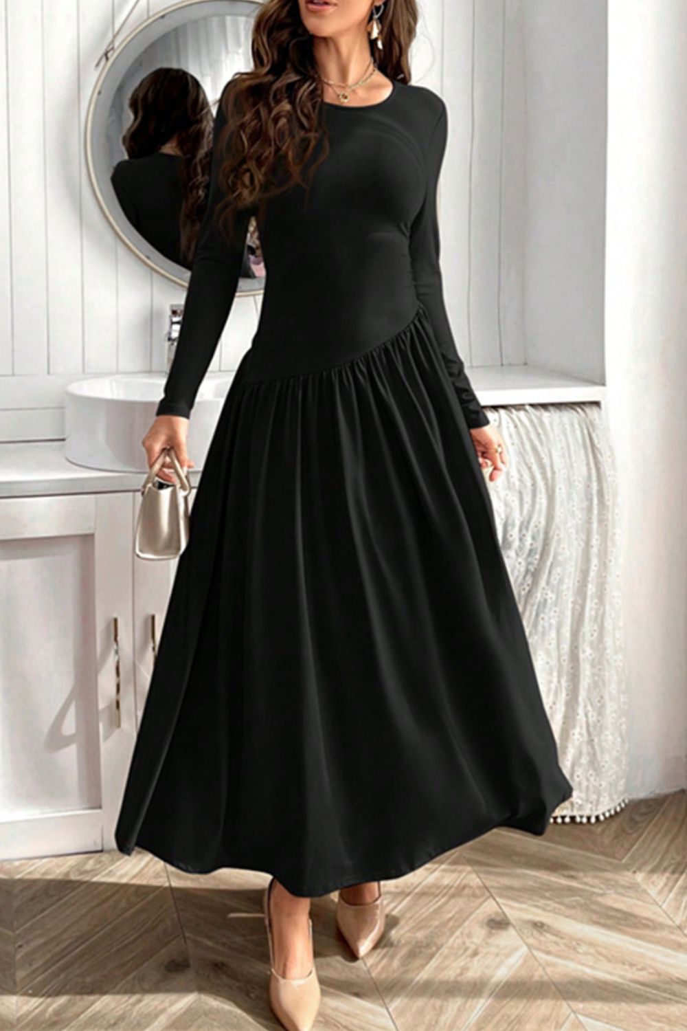 Ruched Round Neck Long Sleeve Dress Chic & Figure-Flattering Dress For Women Luxury Black Dress