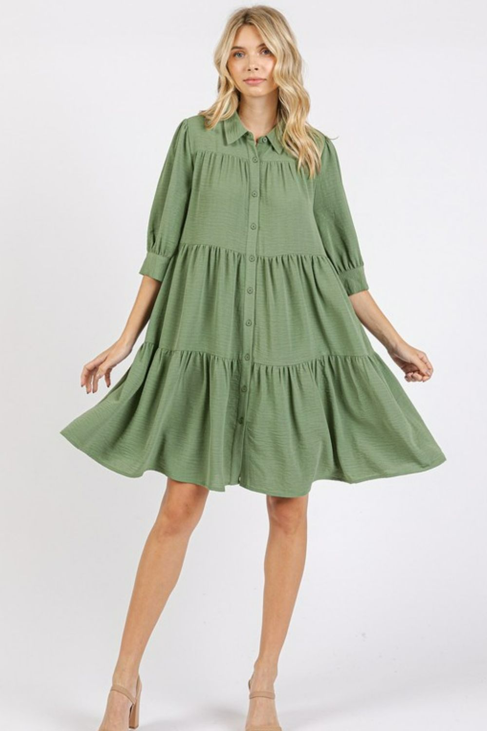 Button Detail Collared Neck Tiered Shirt Dress – Elegant Buttoned Shirt Dress with Tiered Design and Classic Collar