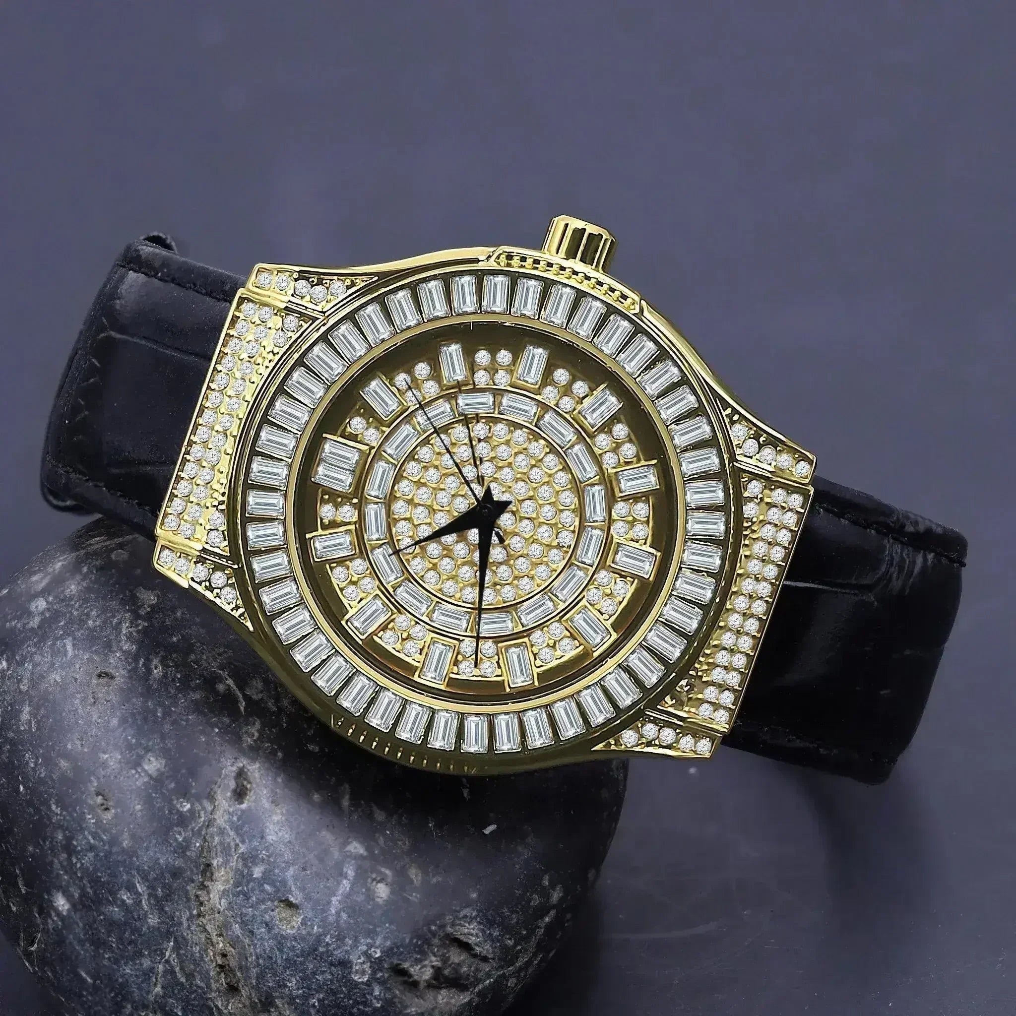 Luxury Gold-Tone Leather Watch - Bold Dial Men's Timepiece | Femstylo