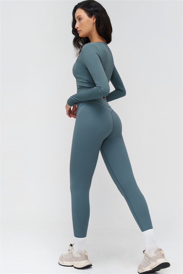 The Stride T-shirt Leggings 2-Piece Set