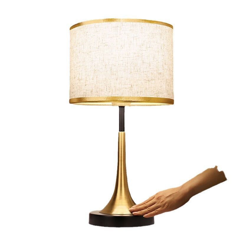 Modern Touch Sensor Dimming Luxury Living Room Simple Nordic LED Table Lamp Creative Simplicity Cloth Desk Light Indoor  Decorative Table Lamp Cute Study Lamps for Bedroom Décor