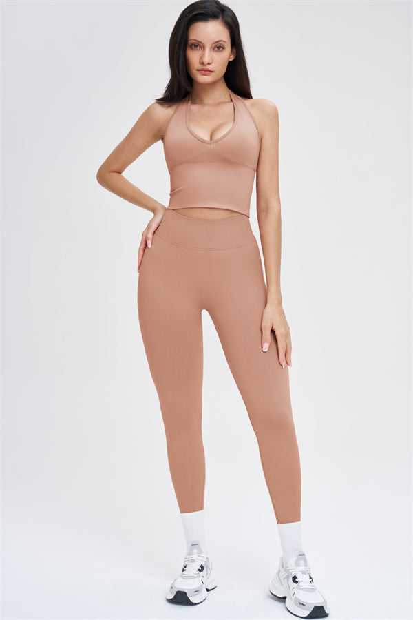 The Whim Sports Bra Leggings 2-Piece Set