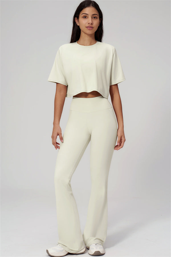 The Bold T-shirt Flared Leggings 2-Piece Set