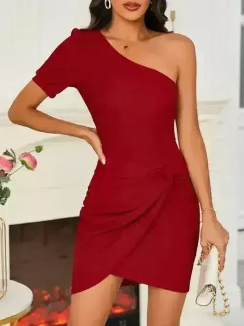 Twisted Single Shoulder Short Sleeve Dress