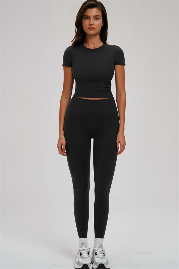 The Svelte T-shirt Leggings 2-Piece Set