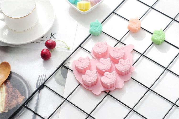 7 Cells Cute Unicorn Silicone Cake Molds No Smell Food Grade Material For Candle, Fondant, Biscuit, Dessert, Chocolate Molds Mini Unicorn Head Ice Cube Tray, Unicorn Silicone Molds Set For Chocolate Candy Cake Cupcake Soap Baking
